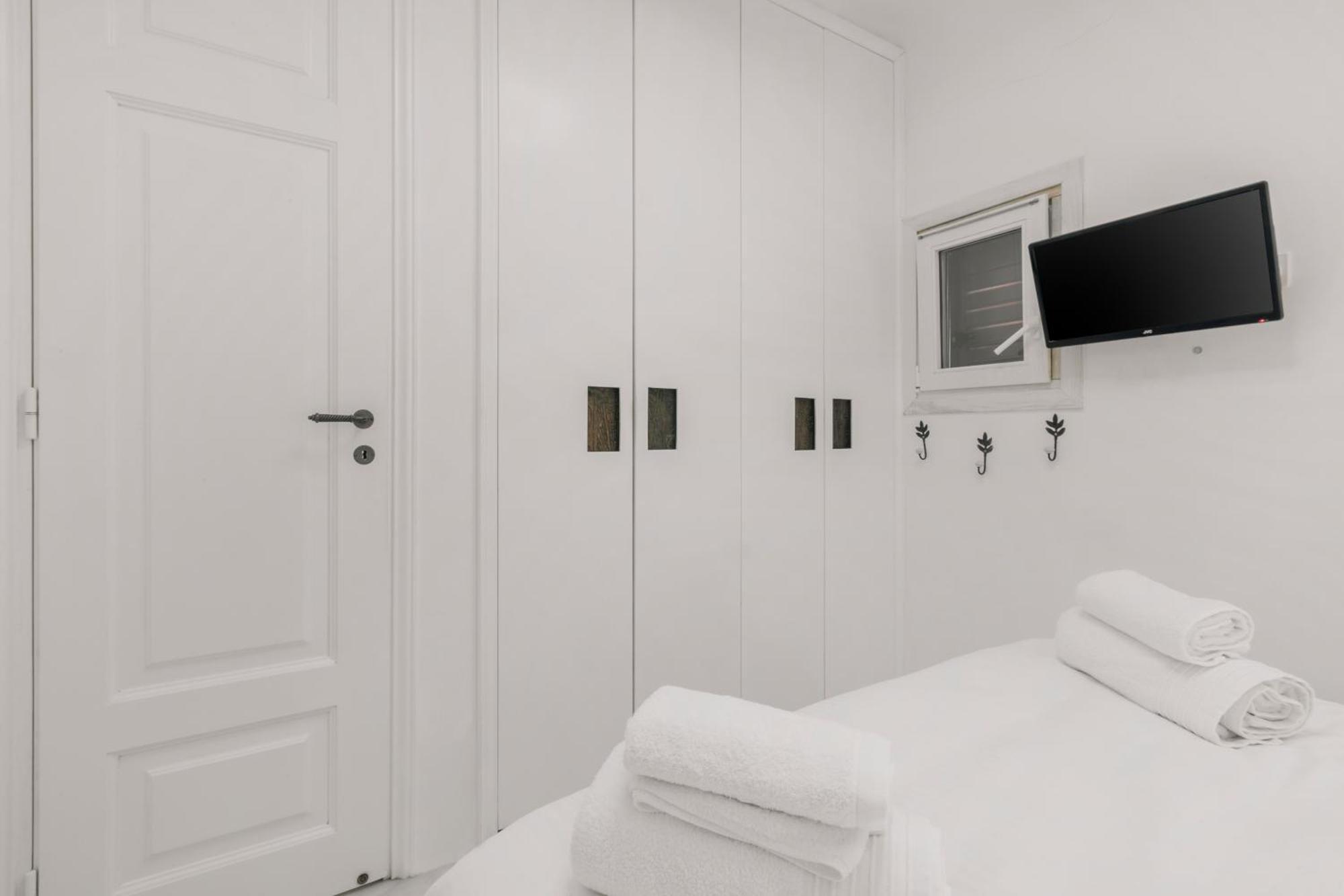 Private Town Apartments By Mykonos Eight Mykonos Town ภายนอก รูปภาพ